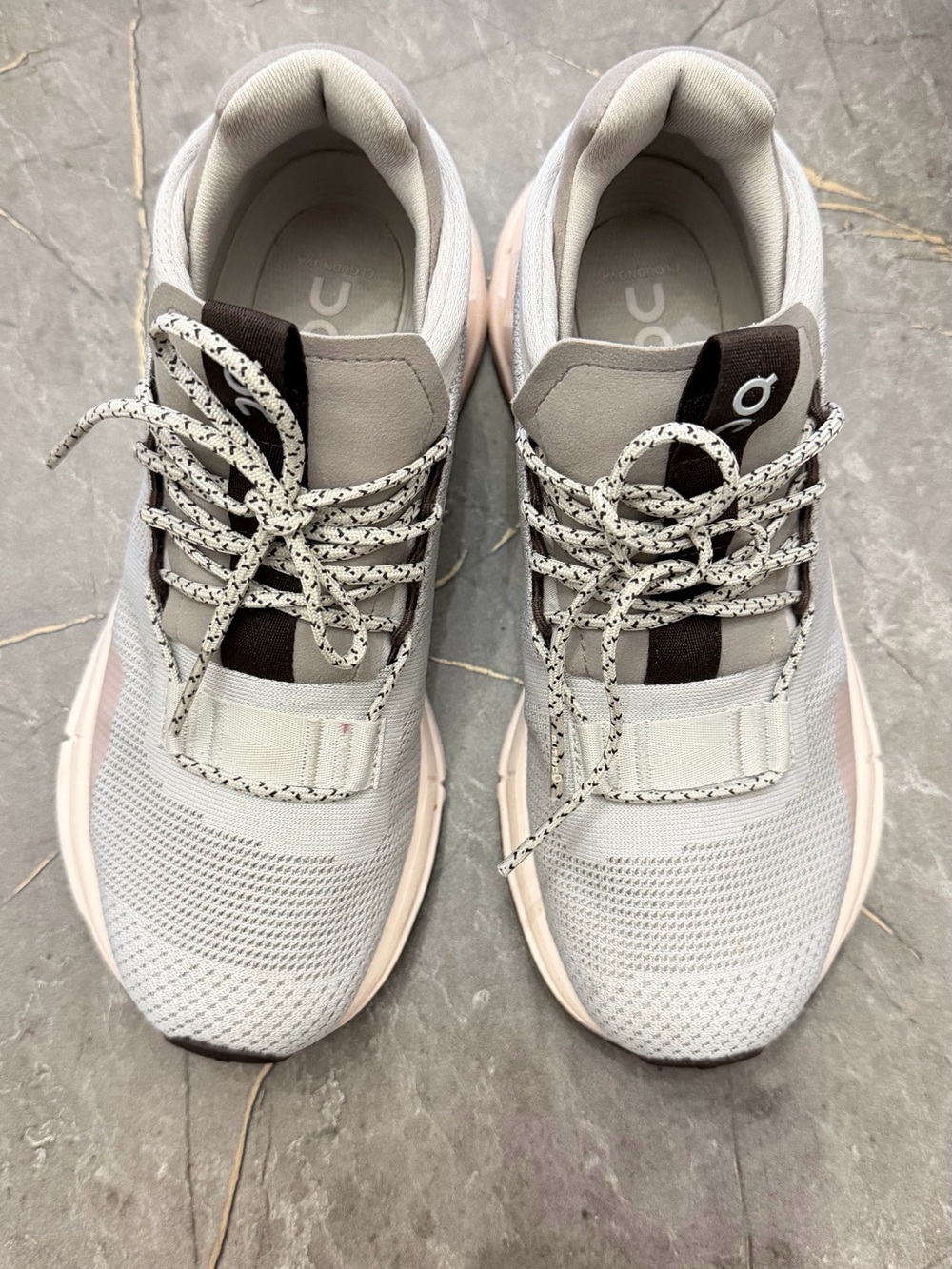 On Cloudnova Sneakers 'Pearl Shell' - Authentic W6,5